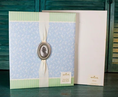 Hallmark First Year Baby Book Photo Album Blue Boys 10x11 3-Ring Binder MSRP $40 - Image 1 of 4