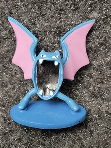 Pokemon Golbat Figurine PVC Authentic Pokémon Figure Vintage w/ Base - Picture 1 of 8