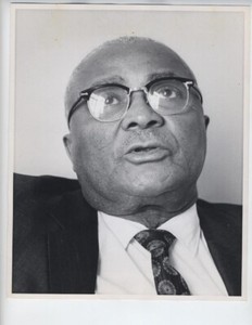 ORIGINAL 1984 PHOTO  MARTIN LUTHER KING Sr  AFRICAN AMERICAN BY PULITZER WINNER