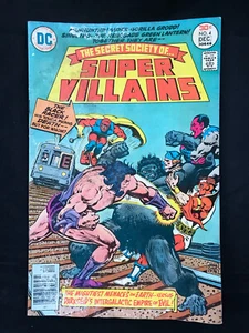 DC Comic Books The Secret Society Of Super Villians No. 4 1976 Comics - Picture 1 of 3