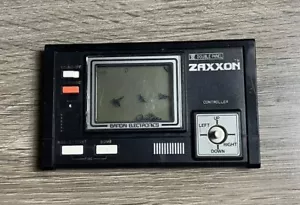 Vintage Bandai Electronics ZAXXON 1982 Double Panel LCD Game - Tested - Picture 1 of 4