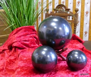 Bola de sungit bola шунгит мяч. ¡Hasta 15 cm! ¡NUEVO! Envío rápido desde Alemania - Imagen 1 de 3