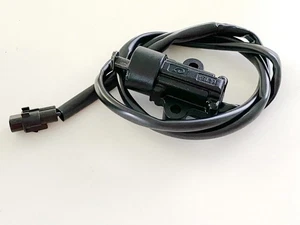 YAMAHA MTN 1000 MT10 RN78 Interruptor Para Caballete Original - Solo 4550 km - Imagen 1 de 8