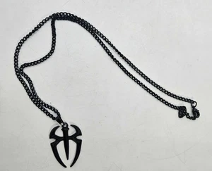 WWE Roman Reigns Anhänger und Kette schwarz hat Mängel - Bild 1 von 6