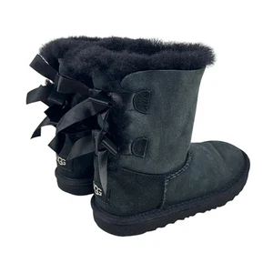 UGG Kids Girls Bailey Bow II Black Suede Shearling Boots Size 12 - Picture 1 of 9