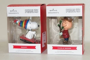 Neu!! 2023 PUNZE "Peanuts" CHRISTMAS ORNAMENTS LOT (Snoopy, Charlie Brown) - Bild 1 von 3