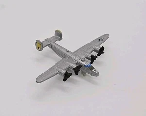 Avión de juguete Micro Machines Military Aircraft B-24 Liberator - Imagen 1 de 7