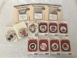13x Vintage Mini Pin Christmas Ornament Memos Cross Stitch Pattern Bundle Lot - Picture 1 of 4