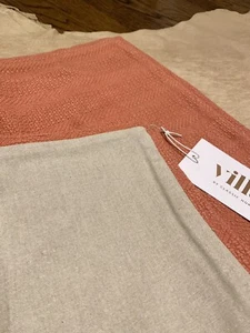 NWT Pottery Barn Trini Reversible Pillow Cover 18”x18”, Orange, Cotton/Linen - Picture 1 of 3