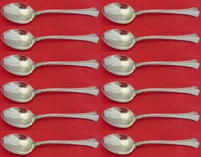 Juego de cuchara sopera de plata esterlina siglo XVIII de Reed and Barton 12 piezas Foto 1 de 3