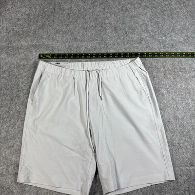 Greg Norman Pull-On Golf Short Men's Stretch Waistband Draw Cord Gray Large - Image 1 of 4