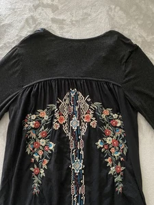 Caite Tunic Shirt Womens Small Black Embroidered Floral Boho Festival Western - Picture 1 of 11