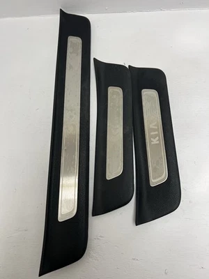 SXL KIA OPTIMA 2016-2020 umbral de puerta delantera derecha cubierta de moldura OEM 85883D5500 Foto 1 de 4