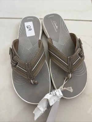 Sandalias Clarks Cloudsteppers blancas para mujer talla 9 Foto 1 de 4