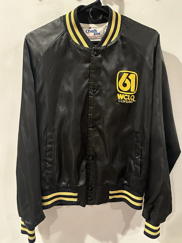 Винтажная атласная куртка-бомбер Chalk Line WCLQ 61 Cleveland черная желтая M - Изображение 1 из 4