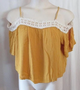 Women  Size L Xhilaration Mustard Gold Cold Shoulder Top White Lace Trim Rayon - Picture 1 of 5