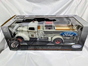 HIGHWAY 61 #50323 1941 WHITE FORD FIRE PUMPER 1:16  (new in box Read Details) - Picture 1 of 6