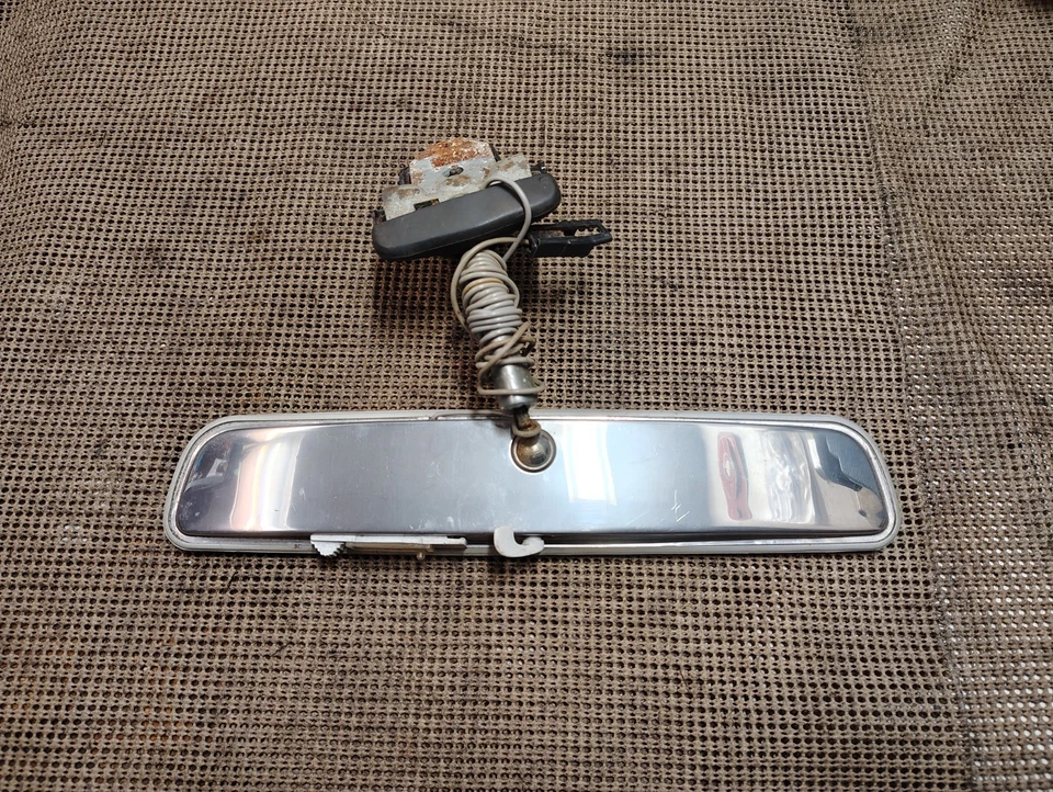 1968 1969 1970 Buick Riviera & Riviera GS luz de mapa opcional espelho retrovisor - Imagem 1 de 4