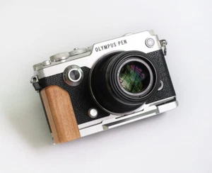 Wood Hand Grip Holder Handle Alloy Baseplate for Olympus Pen F PEN-F Camera - Picture 1 of 26