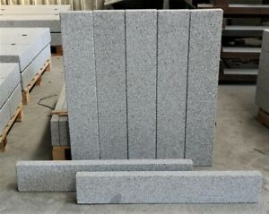 Rasenkante Stelen Granit grau allseits gesägt und gestrahlt
