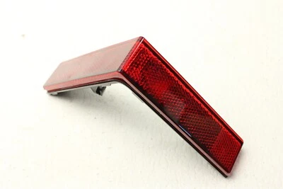 Lente reflectora esquina derecha Tesla Cybertruck 2024 24-25 Foto 1 de 4