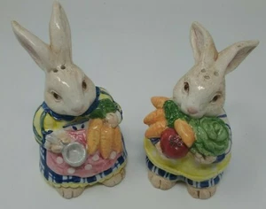 Fitz & Floyd Kitchen Kousins Bakin Bunnies Salt Pepper Shakers Handpainted 1993 - Picture 1 of 6