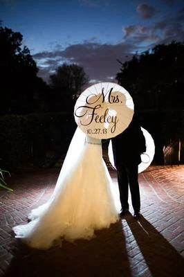 Sombrilla de boda ceremonia paraguas accesorio nupcial señor y señora fotografía utilería Foto 1 de 4