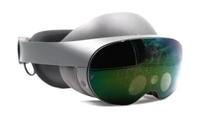 Auriculares Meta Quest Pro VR - 256 GB SSD - 12 GB RAM (ARAÑAZOS EN LA LENTE SIN CNTRLLRS) - Imagen 1 de 16