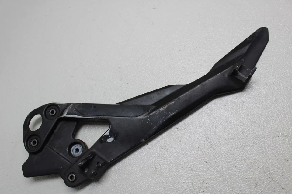 YAMAHA FZ6R 2009-2017 JUEGO TRASERO IZQUIERDO ESTRIBA CONDUCTOR REPOSAPIÉS TOPE Foto 1 de 4