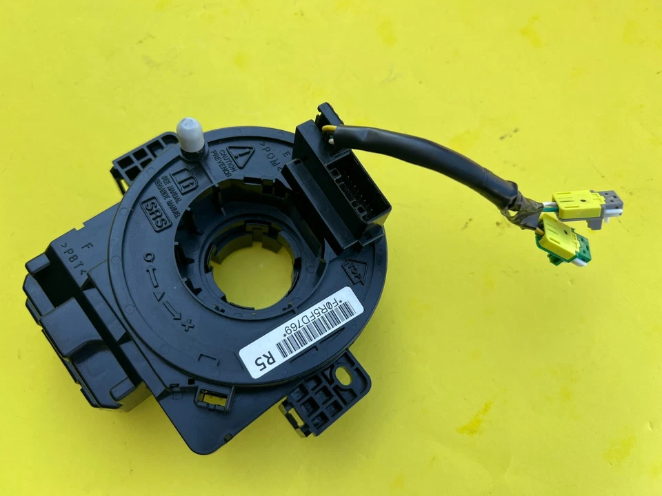 Honda Pilot 2016-2019 volante reloj resorte OEM Foto 1 de 4