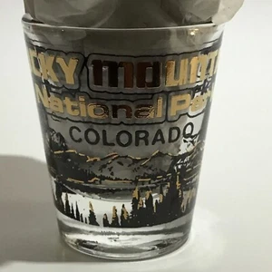 Vaso de chupito del Parque Nacional de las Montañas Rocosas de Colorado 3 fl oz nuevo - Imagen 1 de 7