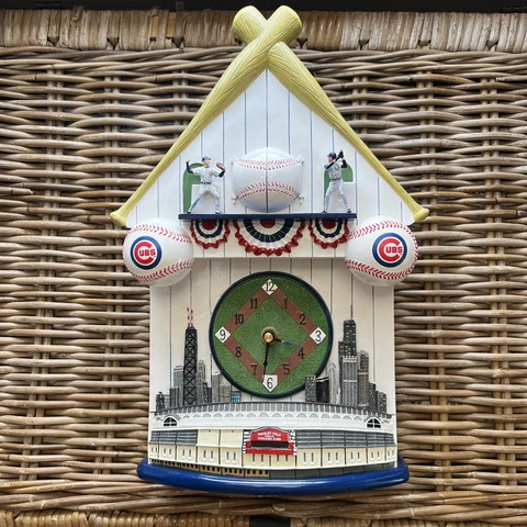 Danbury Mint Chicago Cubs Cuckoo Clock Flaws FOR PARTS NON WORKING Cover