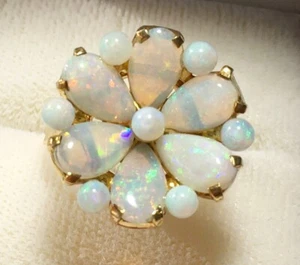 Antiguo anillo vintage con racimo de ópalo de 18k - Imagen 1 de 6