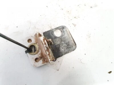 Bisagra de puerta delantera Volkswagen Passat 1999 usada, original #1507727-50 Foto 1 de 4