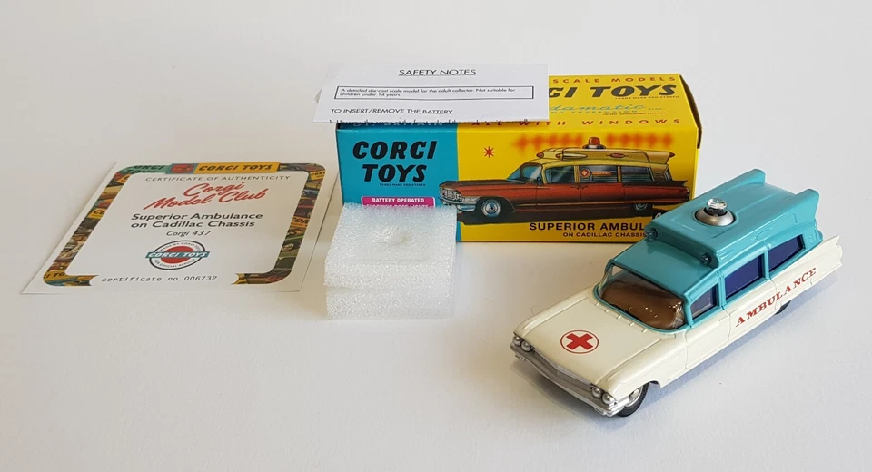 Corgi Model Club 437, Superior Ambulance on Cadillac Chassis Mint Condition - Image 1 of 4