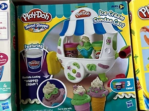 2 COMPLETE SETS OF PLAY-DOH~ship free - Bild 1 von 2