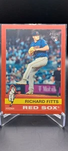 🔥Richard Fitts (RC)🔥Borde rojo número alto SP🔥2025 Topps Heritage #471 - Imagen 1 de 2