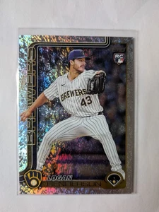 Holograma de béisbol serie Topps Update 2025 US137 Logan Henderson, Milwaukee - Imagen 1 de 3