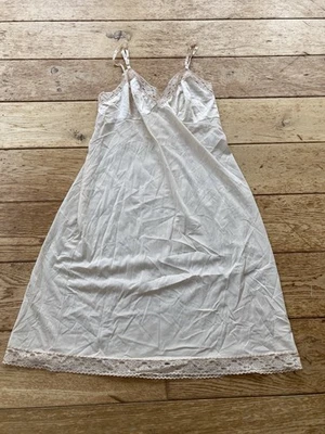 Vintage Y2K Vanity Fair Light Pink Peach Slip Dress Coquette Lingerie Size 10 - Image 1 of 4