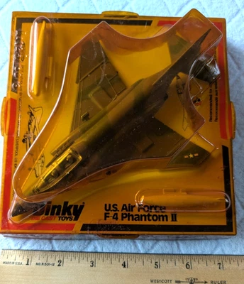 复古 Dinky #727 美国空军 PhantomF-4 II 军用飞机迷彩全新原装盒 — 第 1/4 张图片