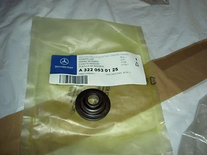 MERCEDES COMMERCIAL VARIOUS MODELS SPRING RETAINER A 3220530125 - Picture 1 of 1