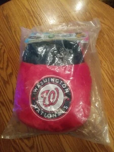 MLB Washington Nationals FeeToes Giant Slipper NIP! - Picture 1 of 4