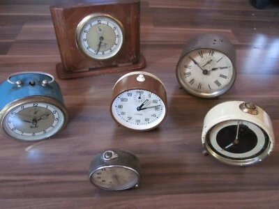 Mechanische WECKER Vintage JUNGHANS SLAVA RUHLA MAX ARADORA PRIM BERGISCH ZIM  - Bild 1 von 2