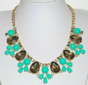 BANANA REPUBLIC LARGE BOLD ACRYLIC GREEN CABOCHONS & SMOKE CRYSTALS BIB NECKLACE - Picture 1 of 12
