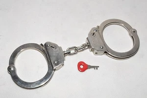 ALCYON Handschellen // Handfesseln // Original deutsche Polizei // Handcuffs No1 - Bild 1 von 2