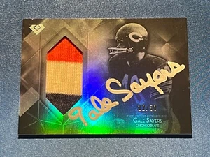 12/50 Gale Sayers 2015 Topps Diamond Auto Jumbo Patch Bears Silver Ink - Picture 1 of 2