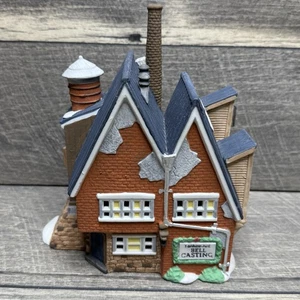 Department 56 New England Village Series “Yankee Jud Bell Casting” 6543-0 - Imagen 1 de 7