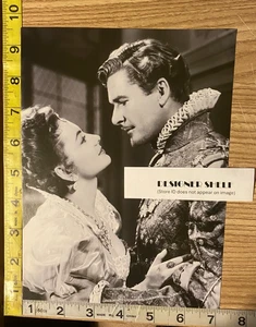 Errol Flynn & Olivia De Havilland Movie Scene Black & White Book Photograph - Picture 1 of 1