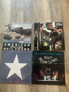 Neil Young Lot 4 LPs VG+ American Stars ‘n Bars Hawks & Doves Rust Never Sleeps - Foto 1 di 9
