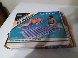 Seaway Deluxe Reflective Air Mattress Sun N Fun Size 29 x 75 - Picture 1 of 4